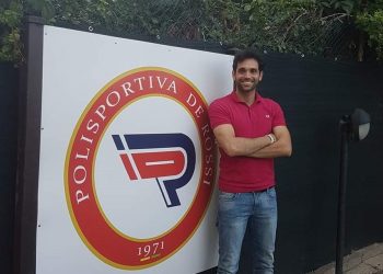 L'allenatore dell'Under 19 della Polisportiva De Rossi