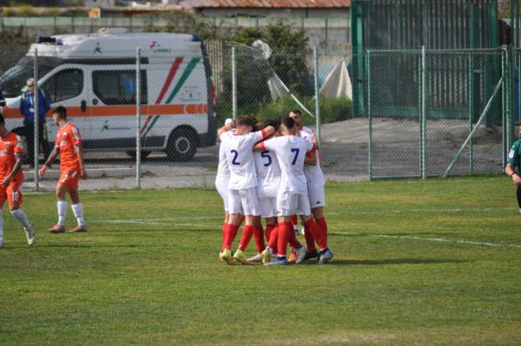 Eccellenza | Villalba-Insieme Formia 3-2: Menicucci la decide di testa